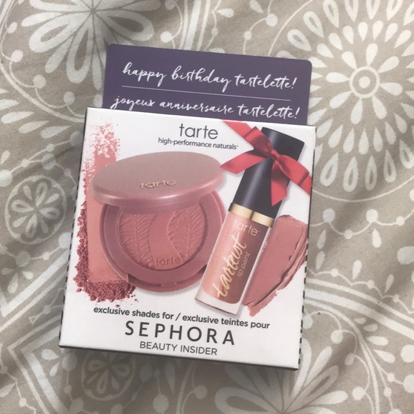 Tarte Blush and Matte Lip Paint - Picture 1 of 2